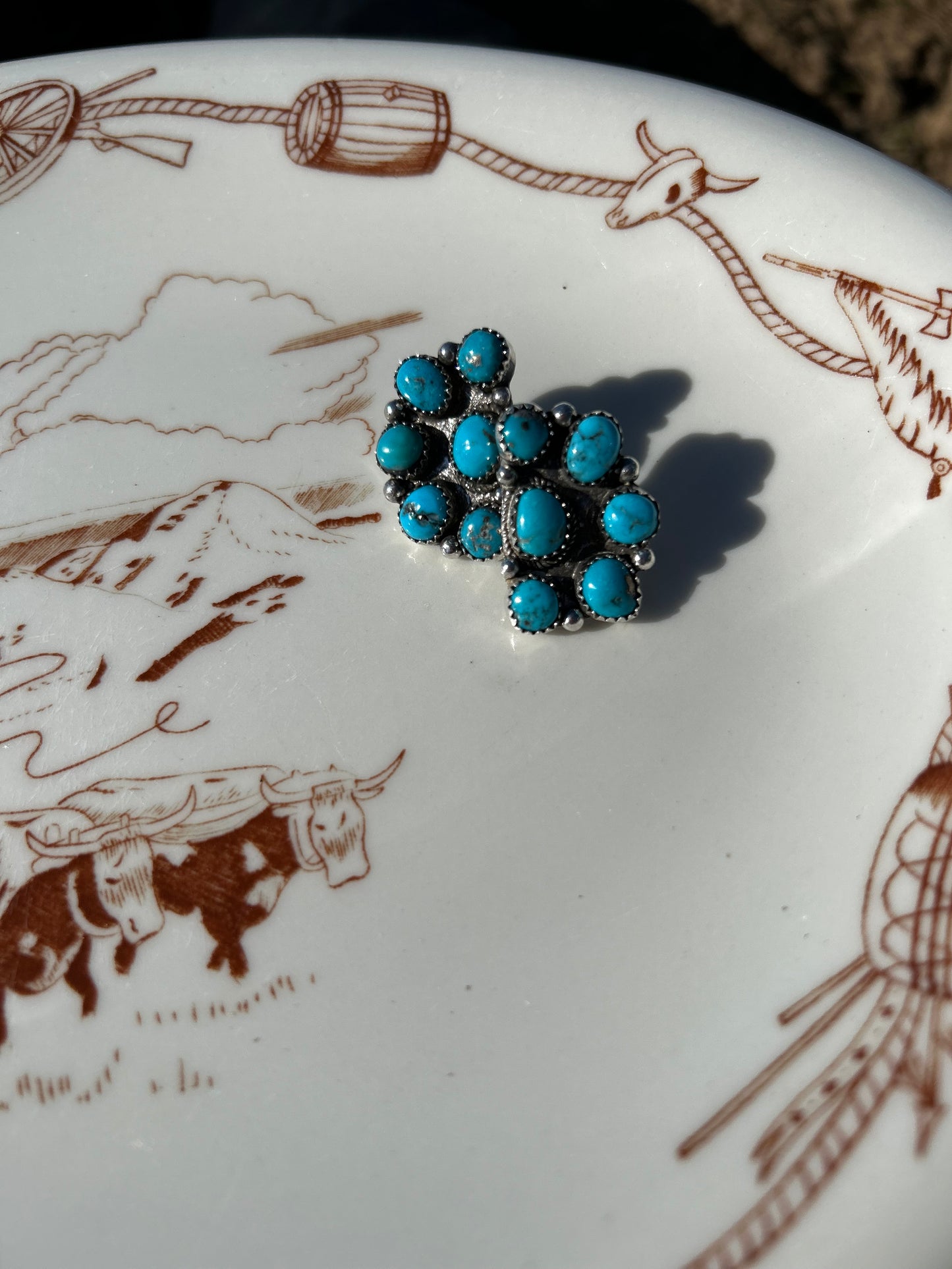 Natural Kingman Clusters